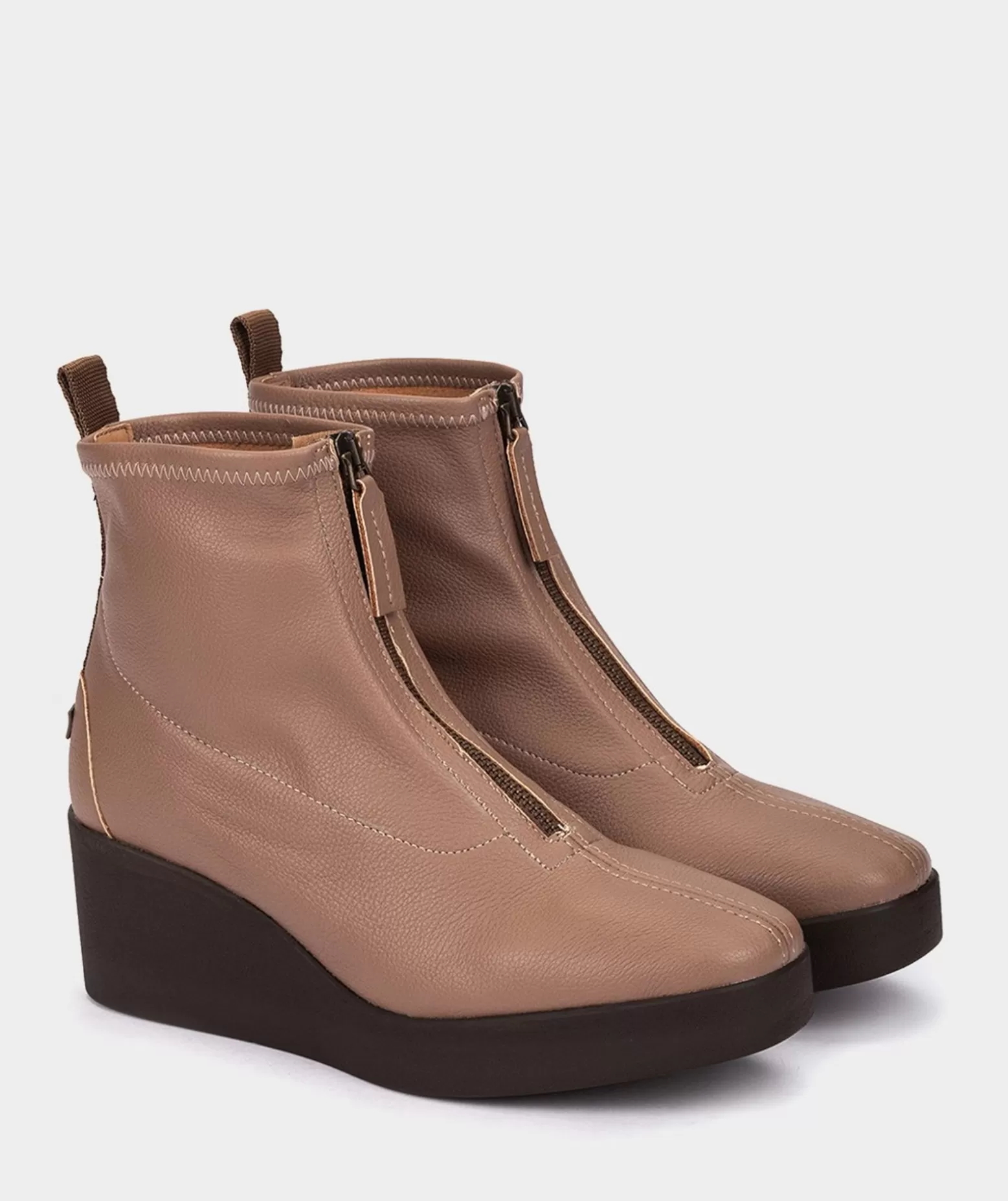 Pedro Miralles Bottines A Semelle Compensee Avec Plateforme Elastique En Cuir Vegetalien De Couleur Taupe