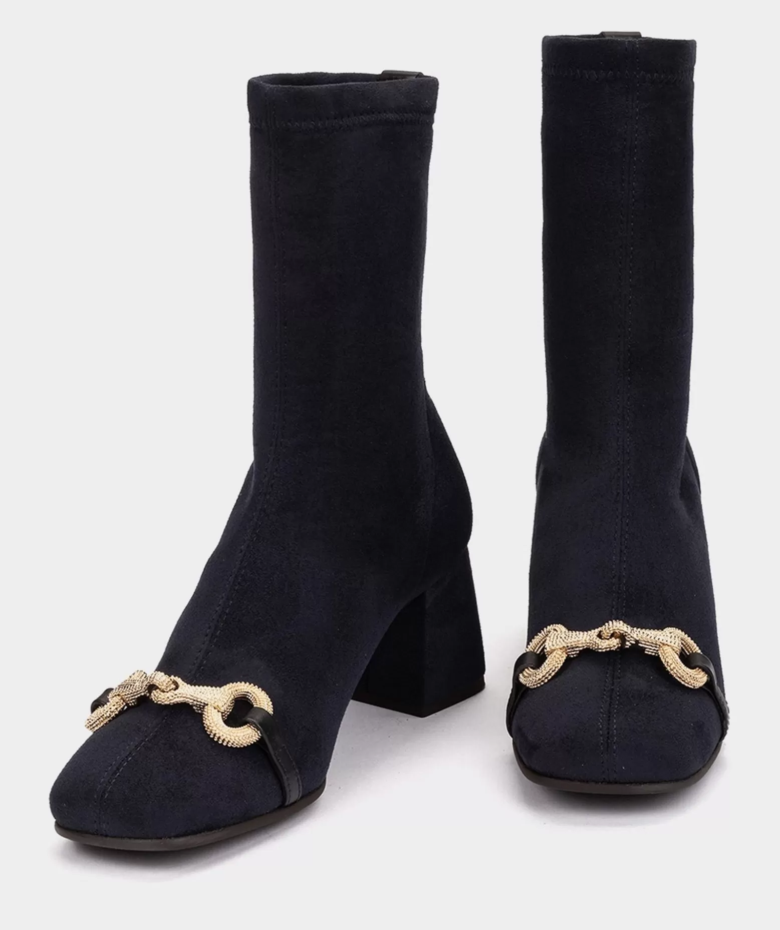 bottines_a_talon_en_tissu_elastique_effet_daim_de_couleur_bleu_marine_2.webp Pedro Miralles Bottines A Talon En Tissu Elastique Effet Daim De Couleur Bleu Marine