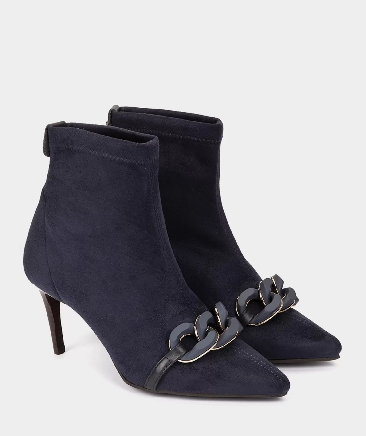 bottines_a_talon_et_bout_pointu_en_tissu_elastique_a_effet_daim_de_couleur_marine_2.webp Pedro Miralles Bottines A Talon Et Bout Pointu, En Tissu Elastique A Effet Daim De Couleur Marine.