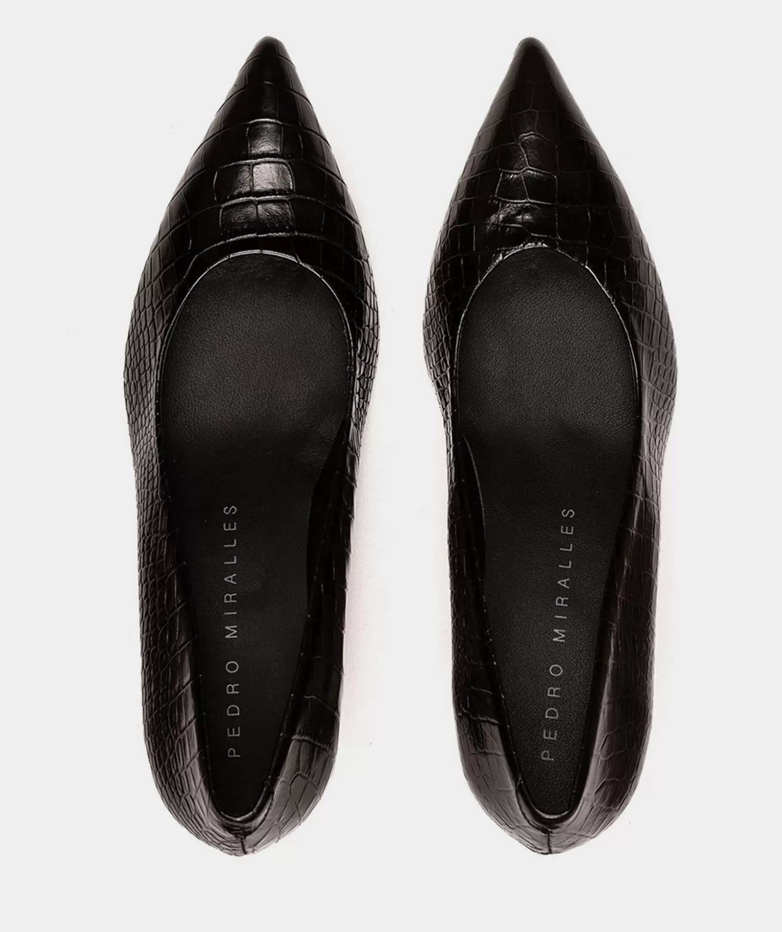 Pedro Miralles Chaussures A Talons Hauts A Bout Pointu En Cuir Noir Embosse