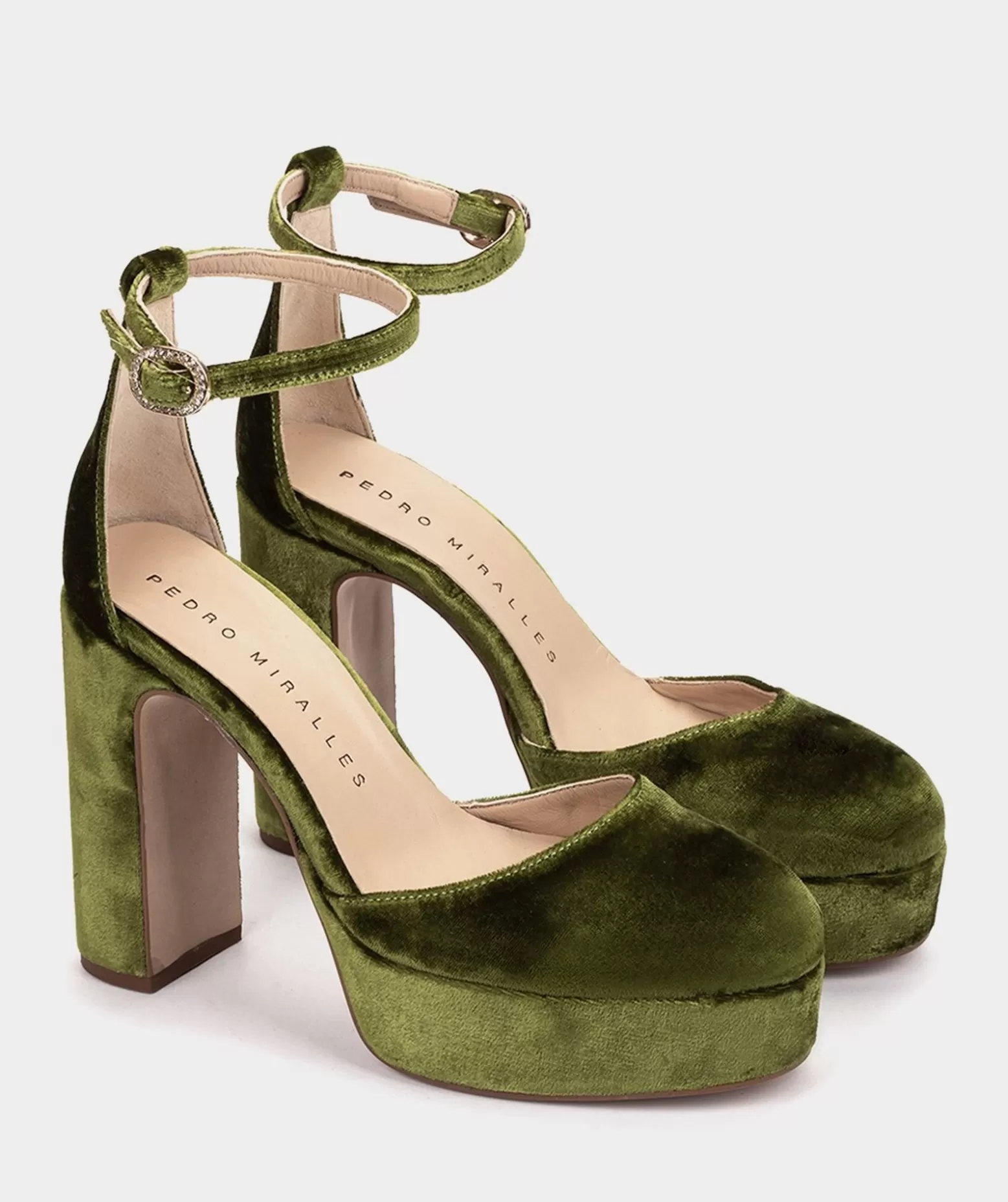 Pedro Miralles Sandales A Talons Avec Plateforme En Velours De Couleur Verte